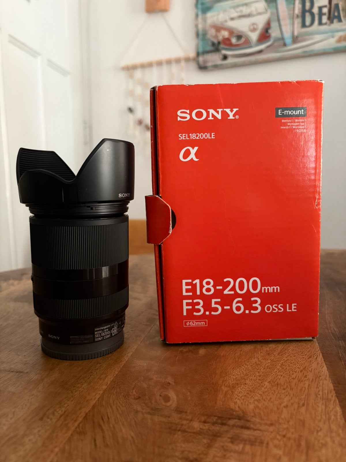 Sony 3.5/6.3 18-200mm OSS E mount