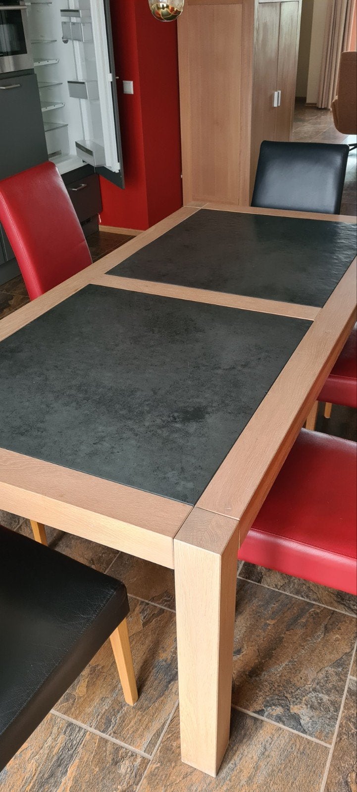 Eettafel licht eiken met leisteen / inclusief 6 stoelen., Huis en Inrichting, Ophalen, Eikenhout, 50 tot 100 cm, Zo goed als nieuw