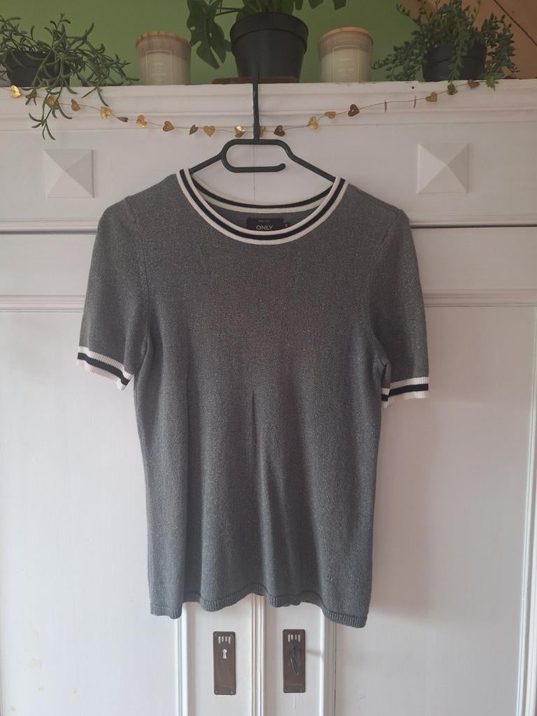 T shirt Only grijs groen glitter maat s, Only, Ophalen of Verzenden, Korte mouw, Maat 36 (S)