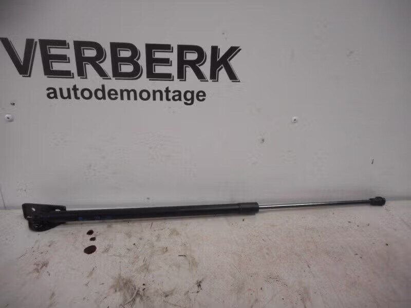 GASDRUKVEER LINKS ACHTER Opel Mokka / Mokka X (95095593), Bahnhofsplatz 65423 Rüsselsheim am Main, DE, Gebruikt, Opel, Opel Automobile GmbH