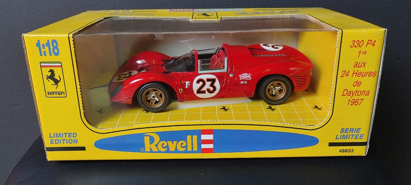Revell Ferrari 330 P4 1:18 - Nieuwstaat, Ophalen of Verzenden, Nieuw, Auto, Revell