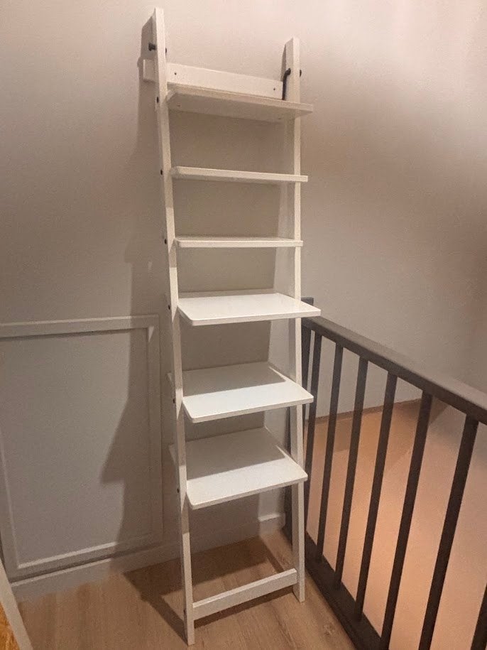 IKEA Hjalmaren ladderkast, Huis en Inrichting, Ophalen, Zo goed als nieuw