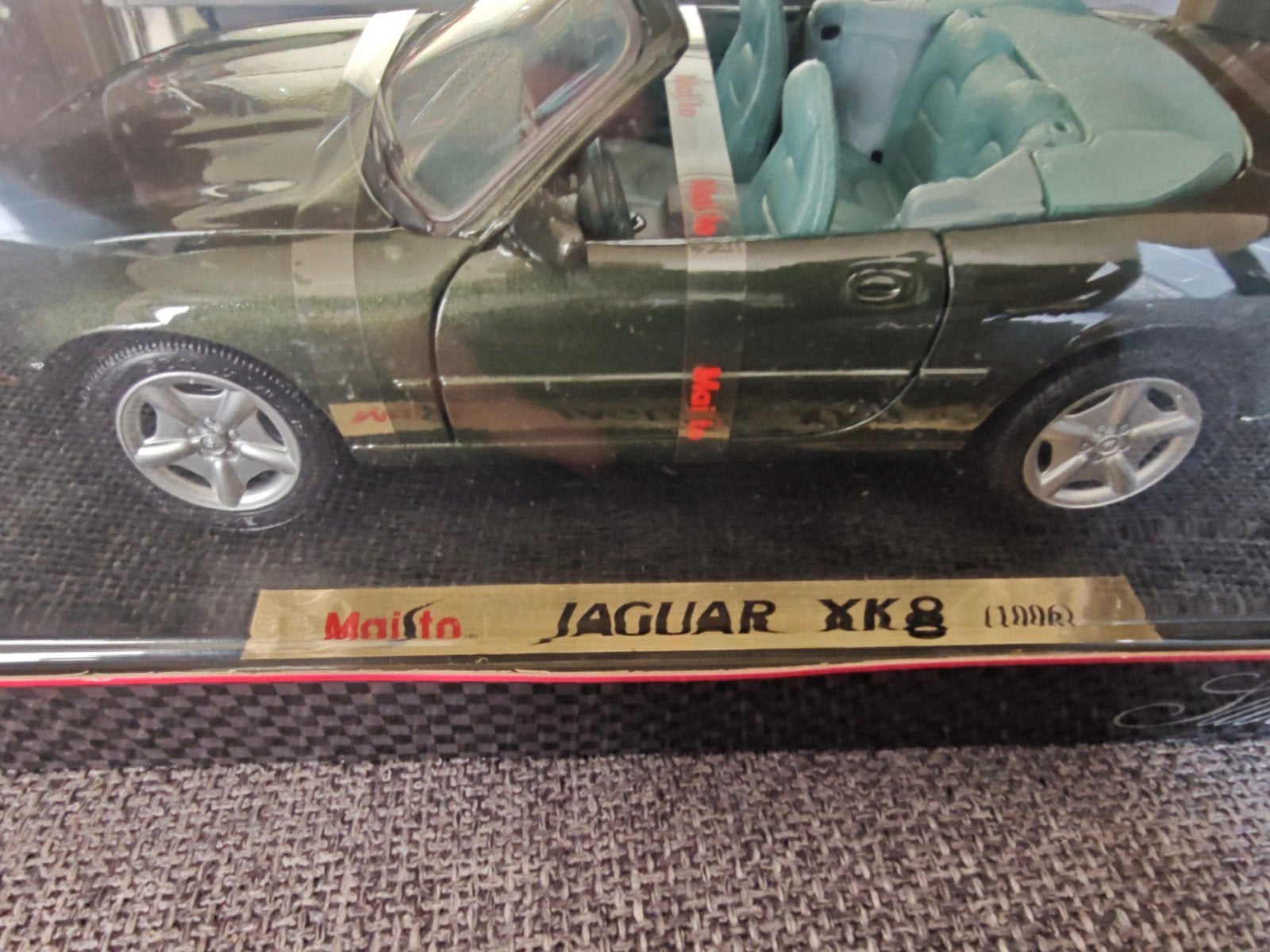 Maisto Jaguar XK8 (1996) Silver Edition modelauto, Ophalen of Verzenden