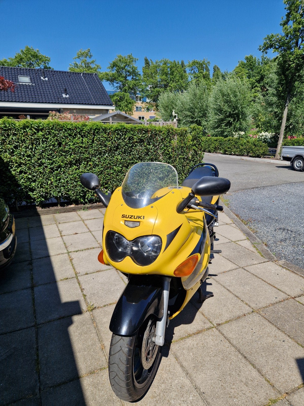 Wegrace moter suzuki 600 cc, Occasion, 4 cilinders, Motorrijbewijs A, Meer dan 35 kW