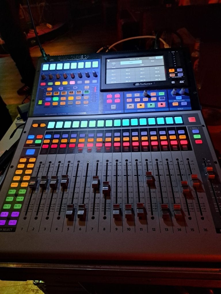 Presonus StudioLive 32SC met NSB32.16 Stagebox, Ophalen, Gebruikt, 20 kanalen of meer, Microfooningang