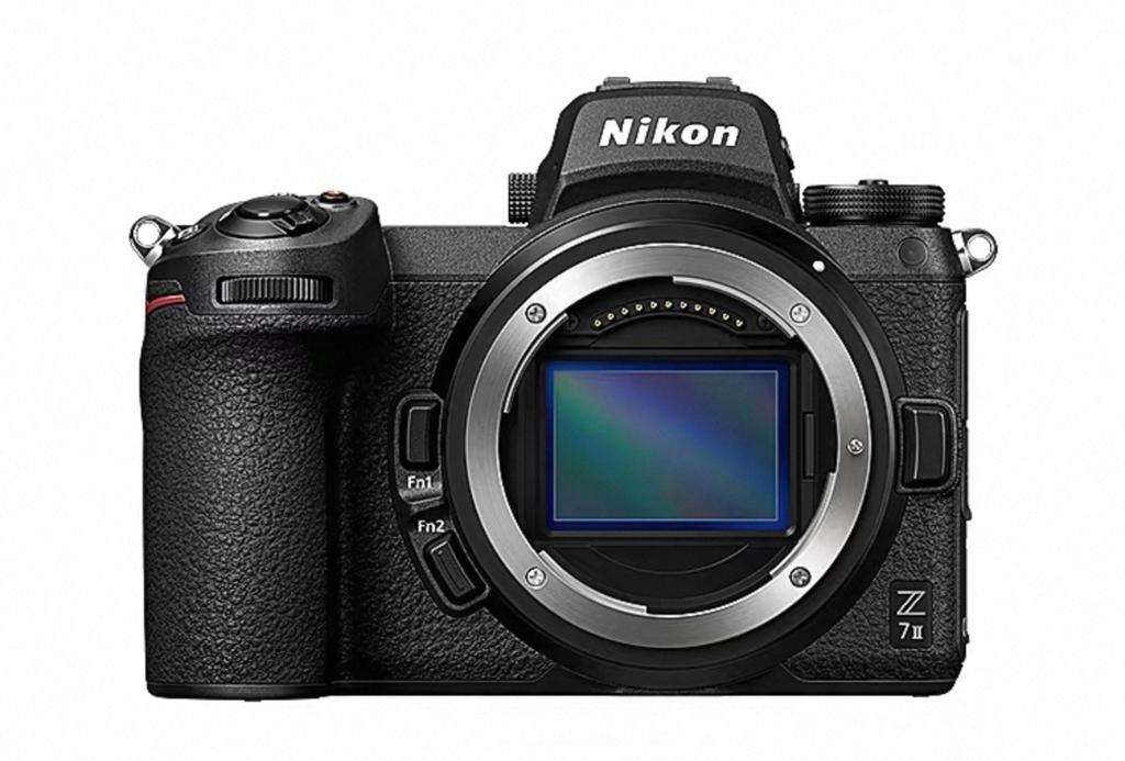 Nikon Z7 II systeemcamera met Z24-120mm f4s en z50 f1.8s, Ophalen, Spiegelreflex, Zo goed als nieuw, 4 t/m 7 keer