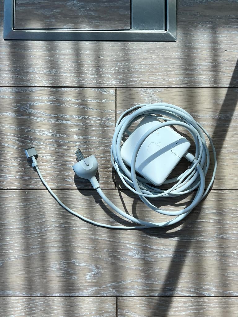 Originele Apple MagSafe 2 oplader MacBook – 85W (4 stuks), Ophalen of Verzenden, Zo goed als nieuw, Apple Mac