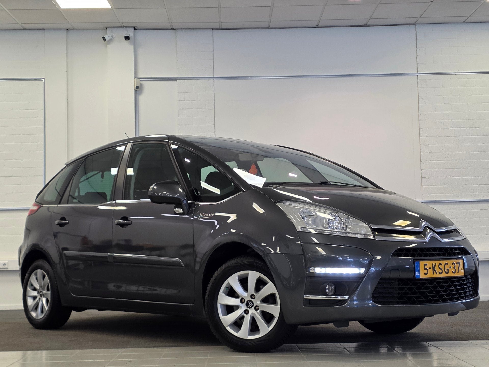 Citroen C4 Picasso 1.6 VTi Ligne Business Trekhaak Allseason, Voorwielaandrijving, Stof, Gebruikt, Zwart