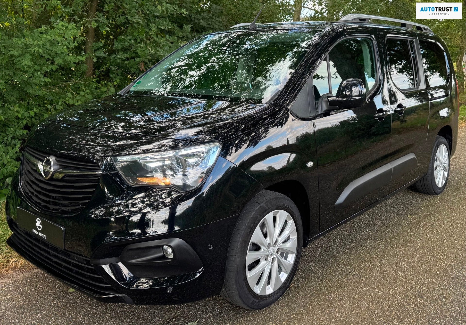 Opel Combo Tour 1.2 Turbo L2H1Life Edition 7 PERS 2019 CLIMA, Auto's, Opel, Voorwielaandrijving, Stof, Gebruikt, Navigatiesysteem