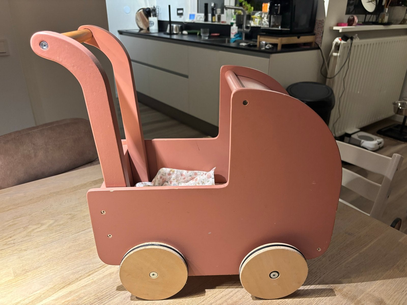 Little Dutch Houten Poppenwagen - Roze, Kinderen en Baby's, Ophalen, Gebruikt, Overige typen