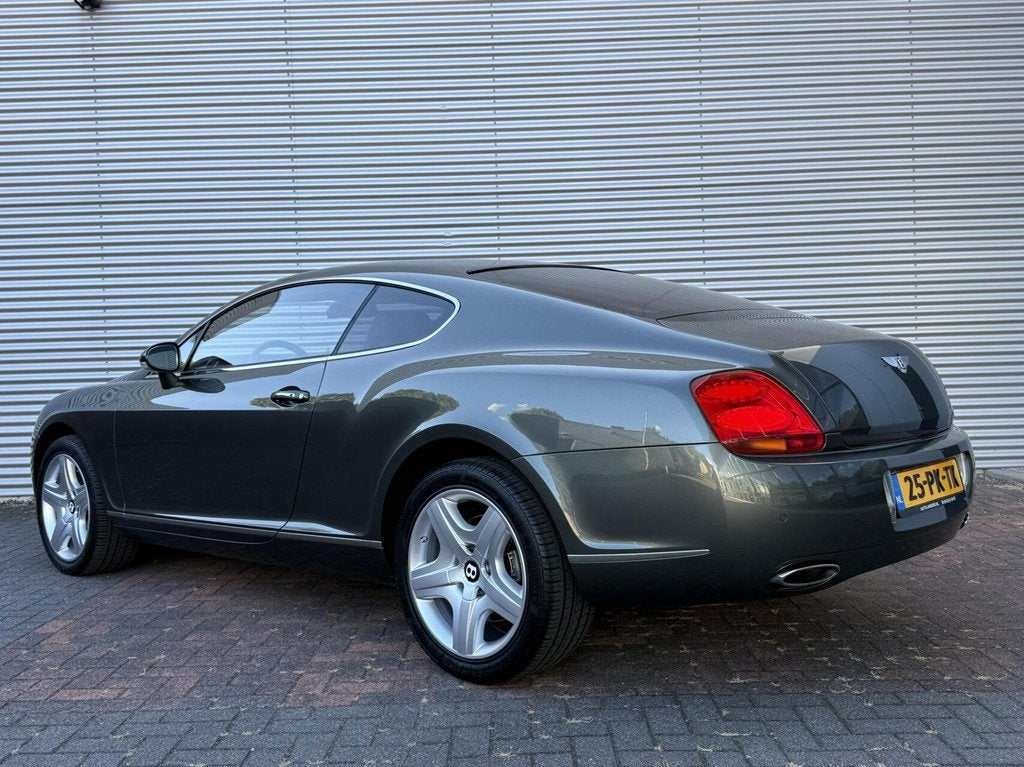 Bentley Continental GT 6.0 W12 Uniek Nederlandse Auto 110123, Automaat, Gebruikt, 12 cilinders, Bedrijf