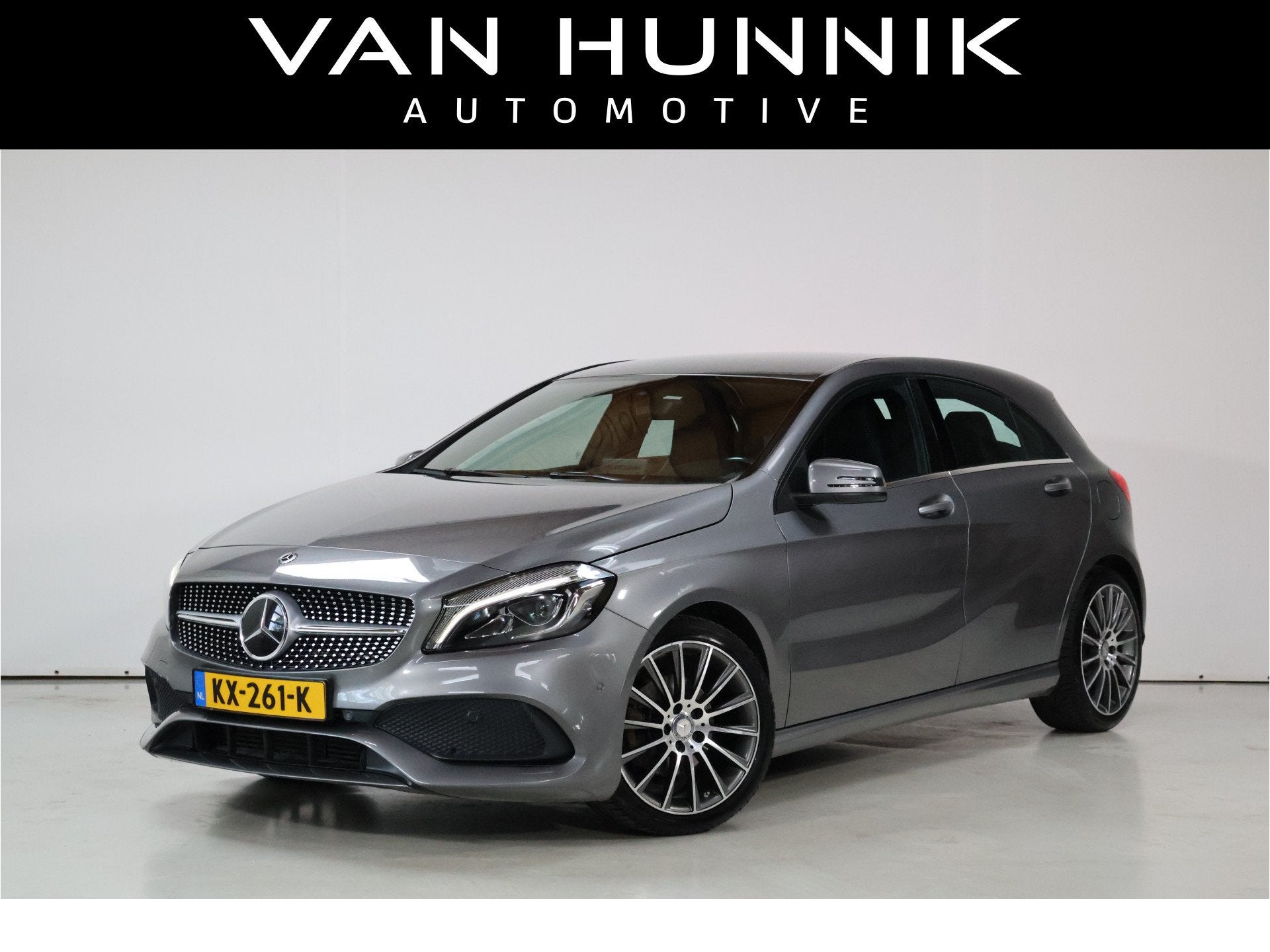 Mercedes-Benz A-Klasse 180 Ambition | Arico | Cruise | Navi, Auto's, Gebruikt, 4 cilinders, Leder en Stof, 122 pk