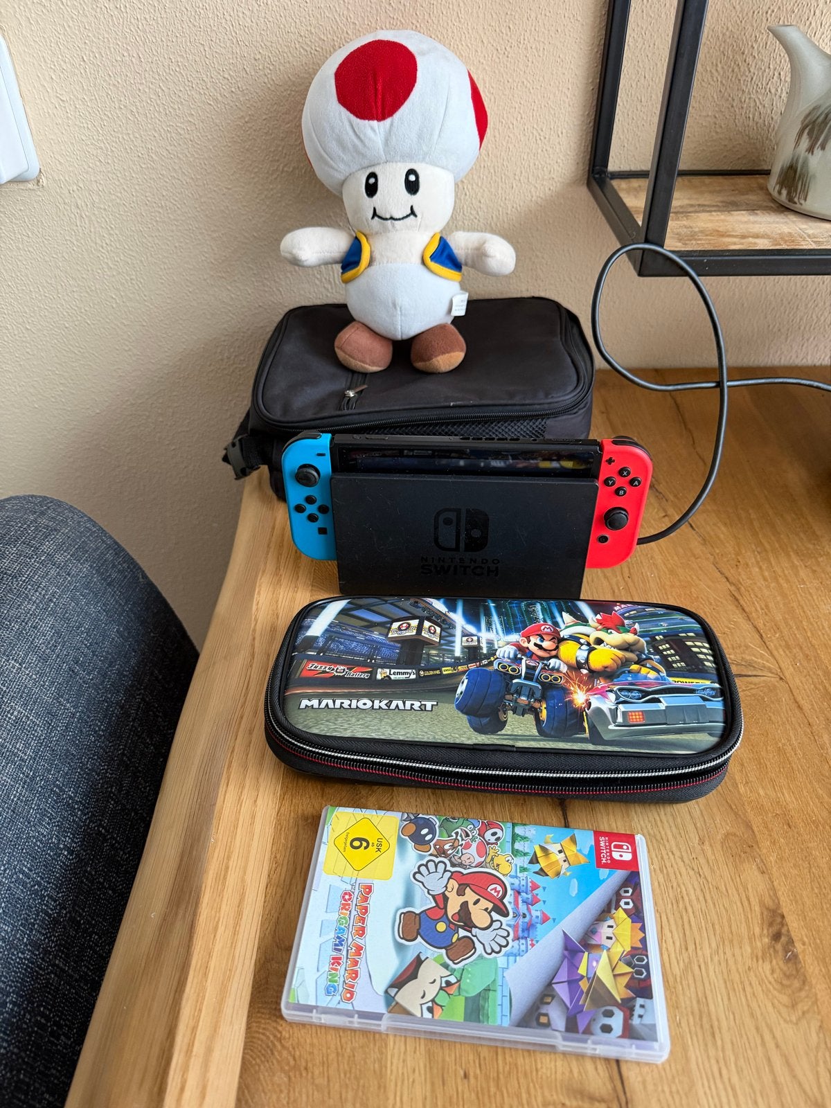 Nintendo Switch met Paper Mario en 256GB SD-kaart, Met games, Met 2 controllers, Ophalen of Verzenden, Zo goed als nieuw