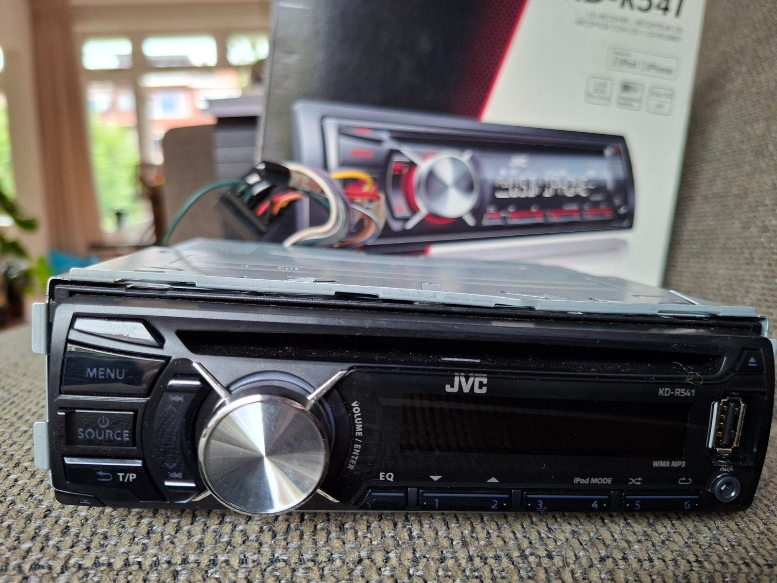 JVC KD-R541 autoradio CD/USB/AUX – compleet met doos – nette, Ophalen