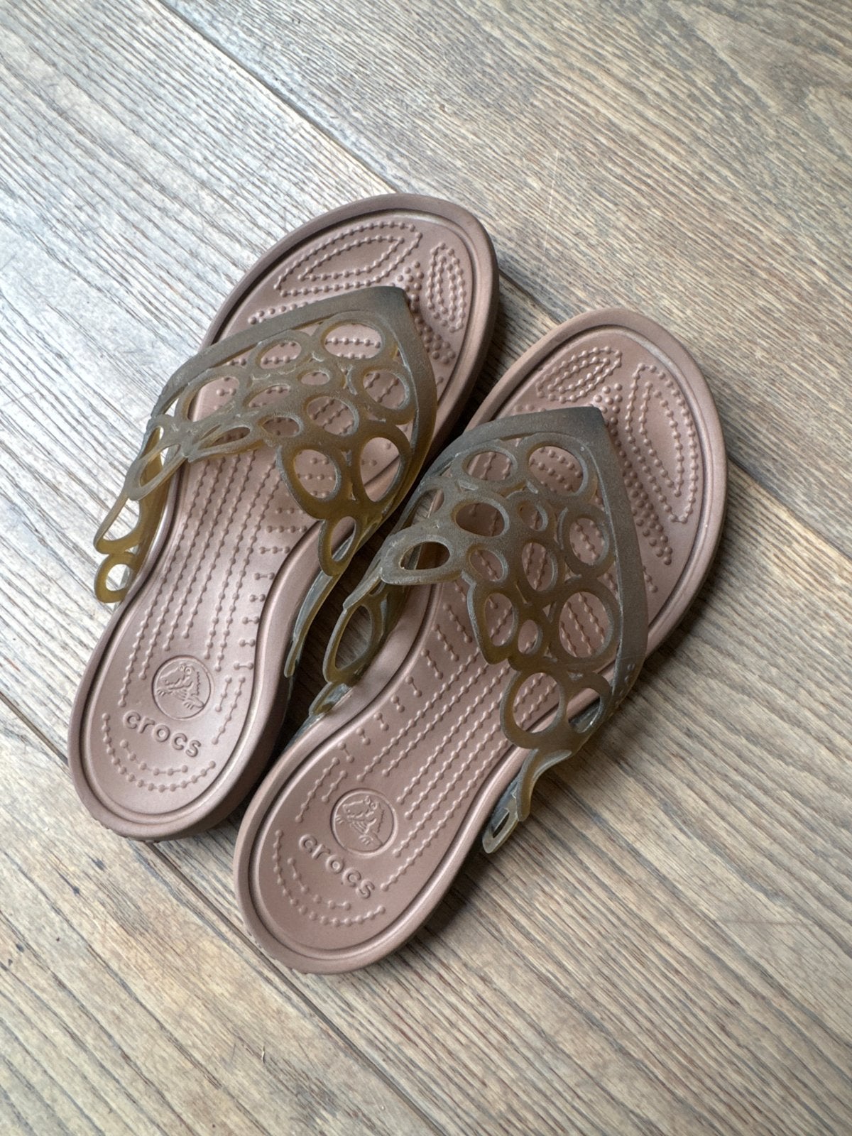 Crocs slippers dames maat 36/37 W6, Ophalen of Verzenden, Gedragen, Bruin, Slippers