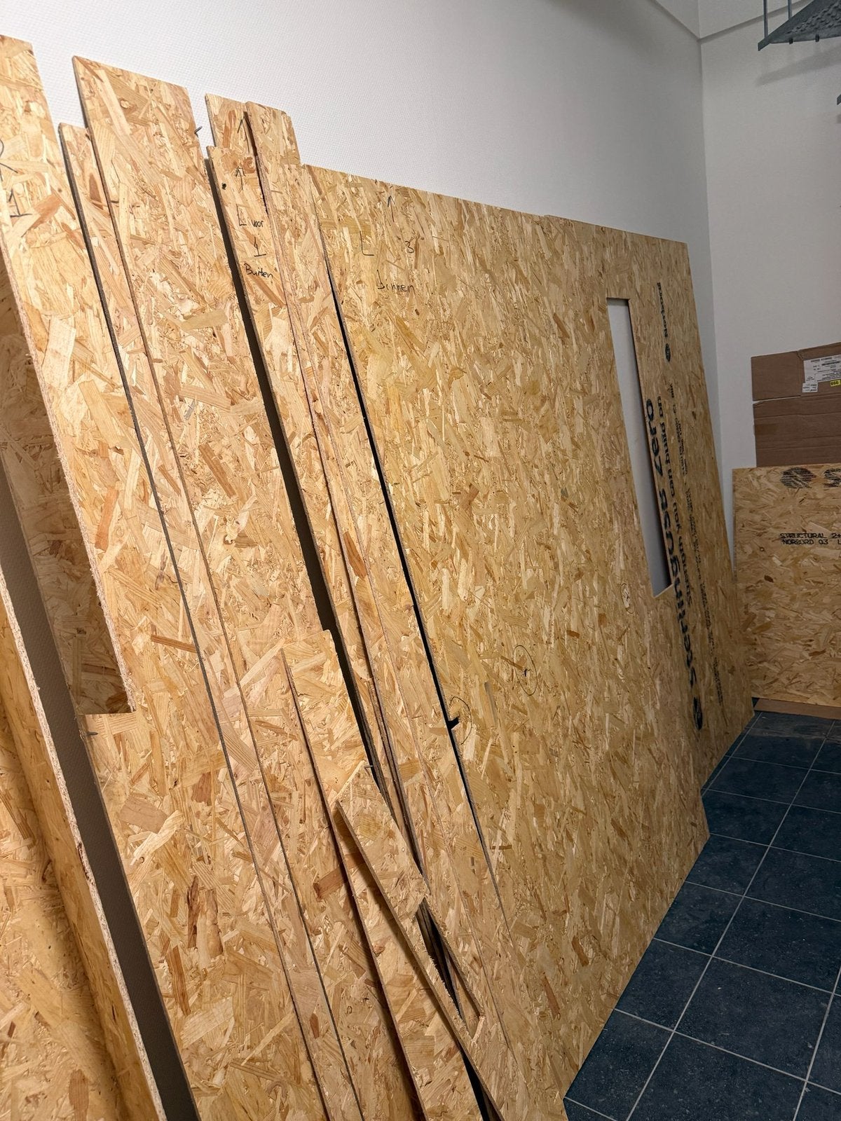 Diverse platen OSB GRATIS, Ophalen, Minder dan 25 mm, Zo goed als nieuw, Plank
