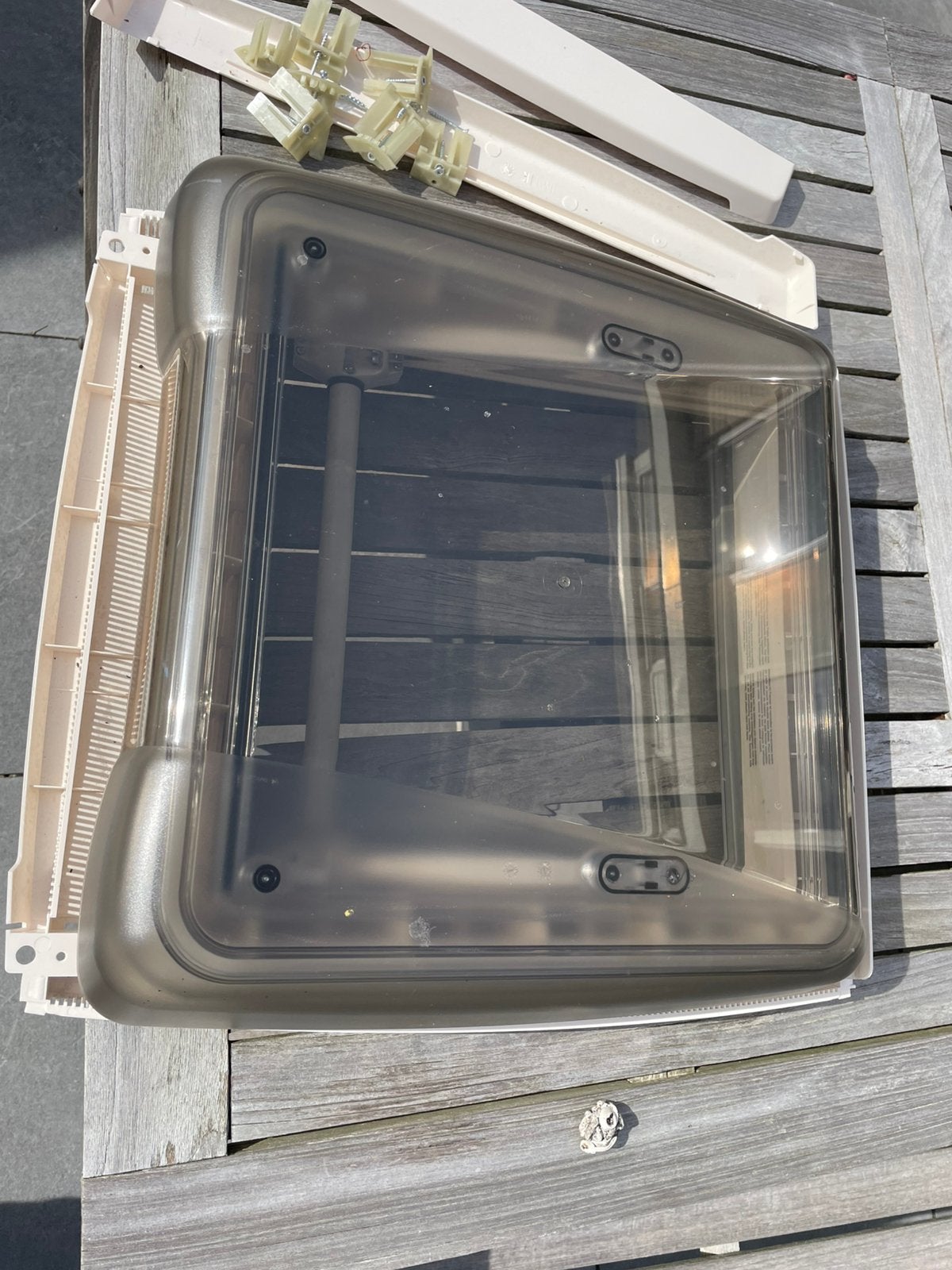 Caravan dakluik 40 x 40, Caravans en Kamperen, Ophalen of Verzenden, Zo goed als nieuw