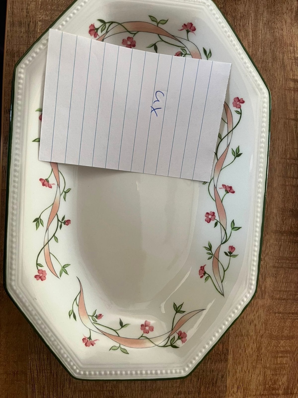 Johnson Brothers "Eternal Beau” servies - Diverse onderdelen, Ophalen, Gebruikt, Overige merken, Klassiek