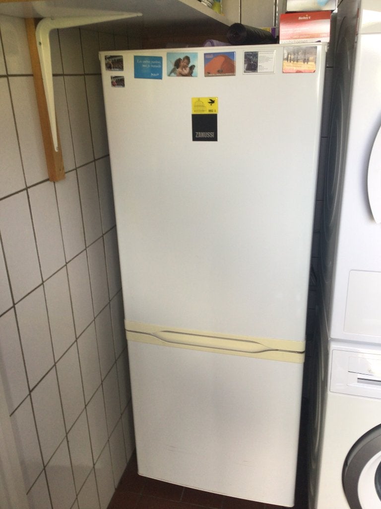Zanussi Koelkast met Vriezer, Witgoed en Apparatuur, Ophalen, 150 tot 200 liter, Gebruikt, Met aparte vriezer