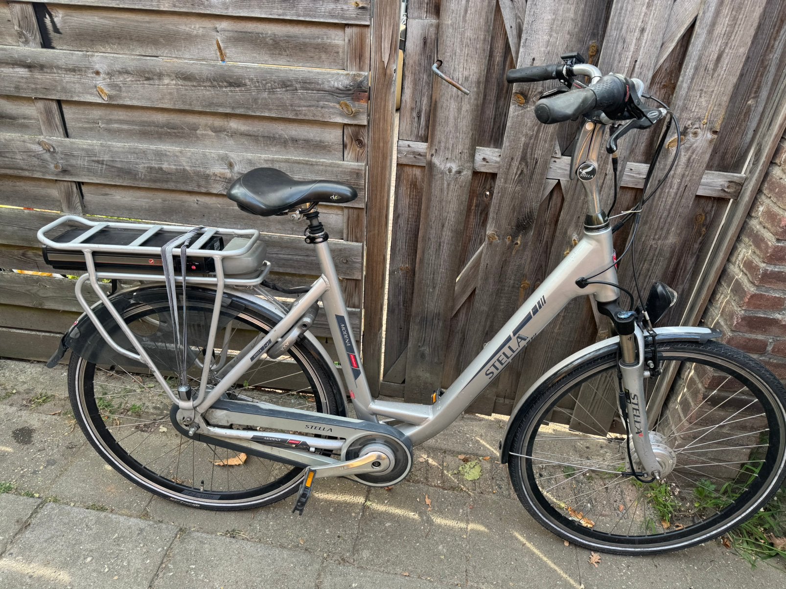 Stella elektrische fiets accu defect, Ophalen, Zo goed als nieuw, Overige merken