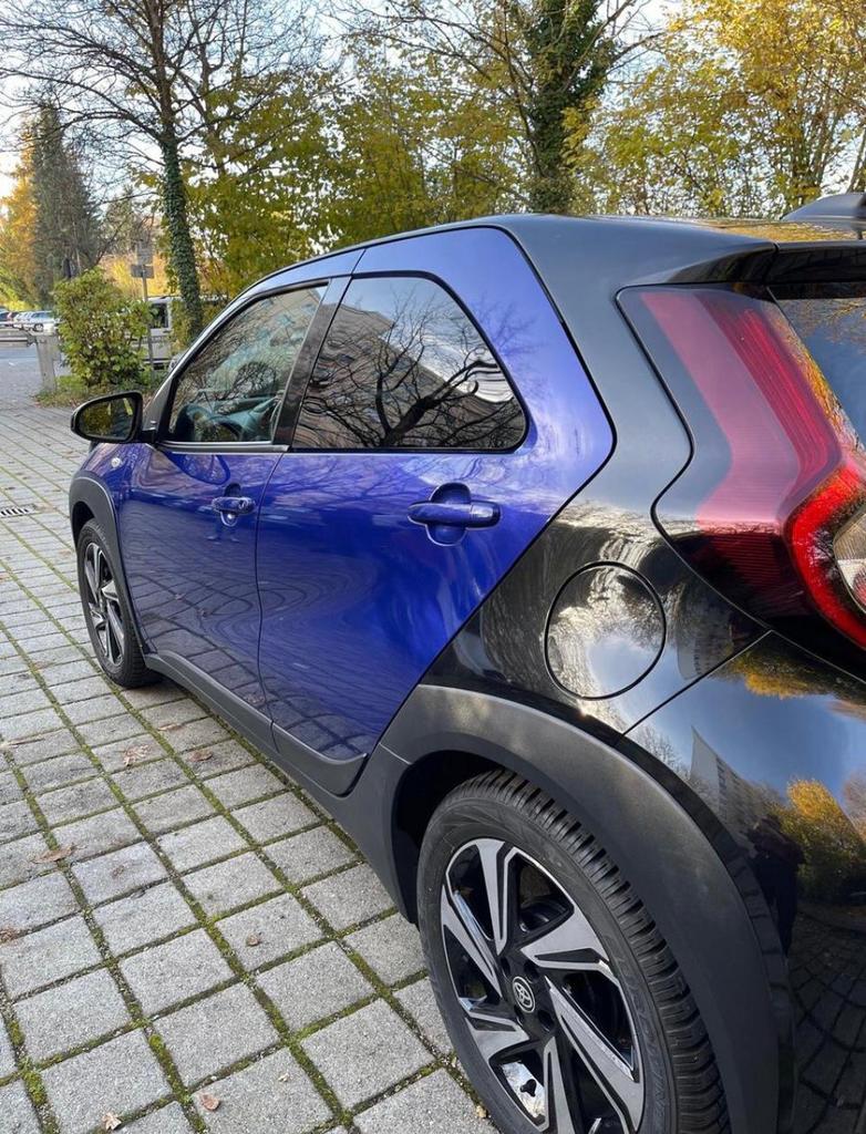 Toyota Aygo X diverse onderdelen, Auto-onderdelen, Ophalen of Verzenden, Voor, Toyota, Spatbord