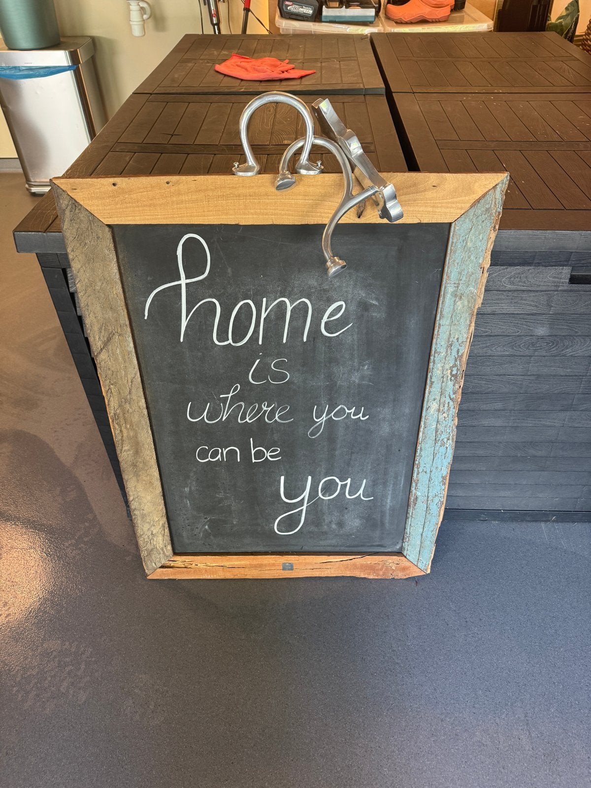 Riviera Maison Krijtbord met Houten Lijst en Haak, Ophalen, Hout, Gebruikt, Meerkleurig