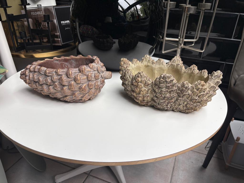 Daan Kromhout design Pinecone bloembakken, Huis en Inrichting, Woonaccessoires | Vazen, Ophalen of Verzenden