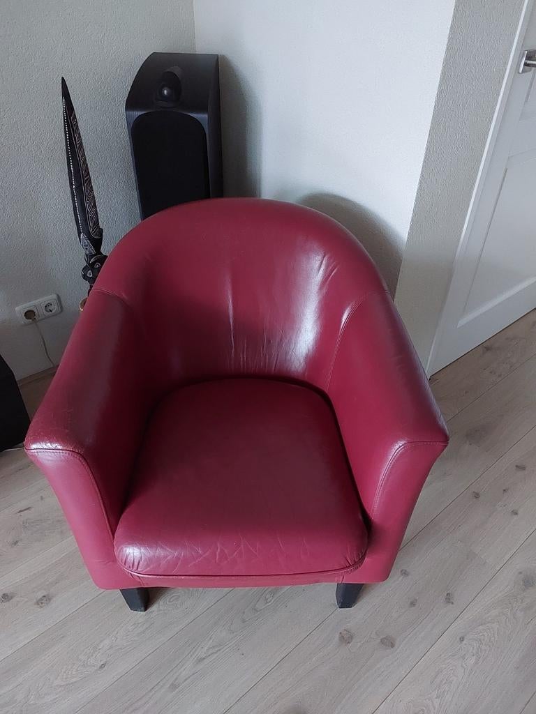 Skalma rode leren stoel, Ophalen, Gebruikt, 50 tot 75 cm