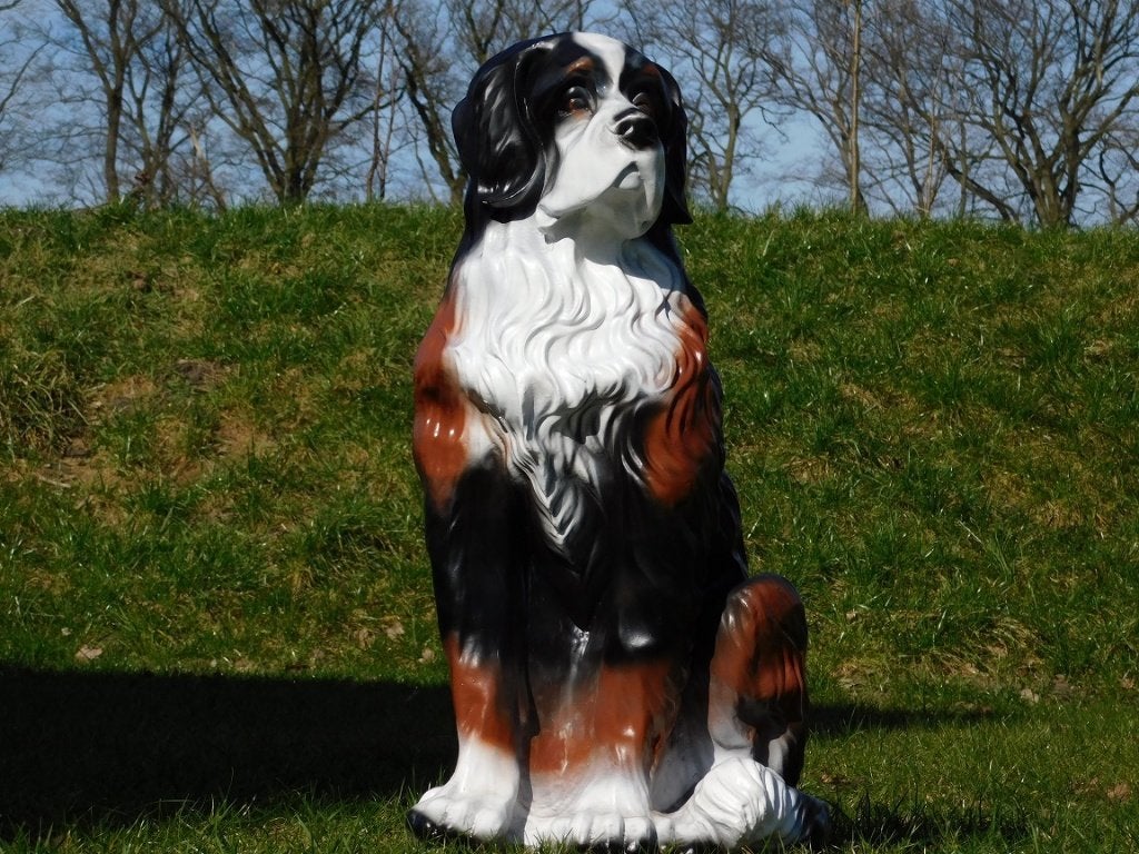 Beeld Hond - 76 cm -Polystone - Zwart, Wit met Bruin, Ophalen, Dierenbeeld, Kunststof, .