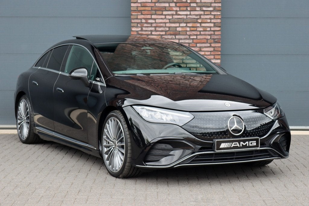 Mercedes-Benz EQE 300 Business Solution AMG 90 kWh | Luchtve, Auto's, Mercedes-Benz, Achterwielaandrijving, Zwart, Zwart, EQE