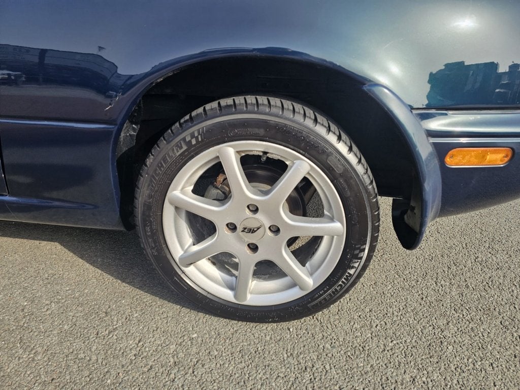 Mazda MX-5 1.6i | Hardtop | Nieuw interieur | (bj 1997), foto 10