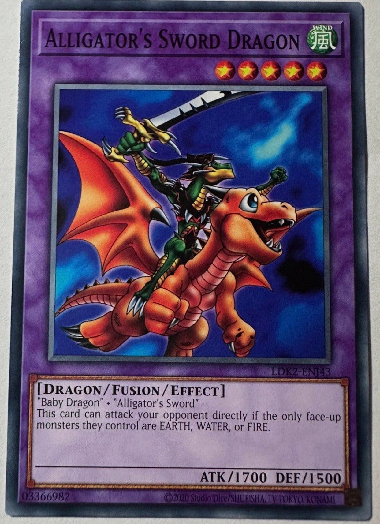 Yu-Gi-Oh! Alligator’s Sword Dragon Legendary Print !, Hobby en Vrije tijd, Ophalen of Verzenden, Zo goed als nieuw, Losse kaart