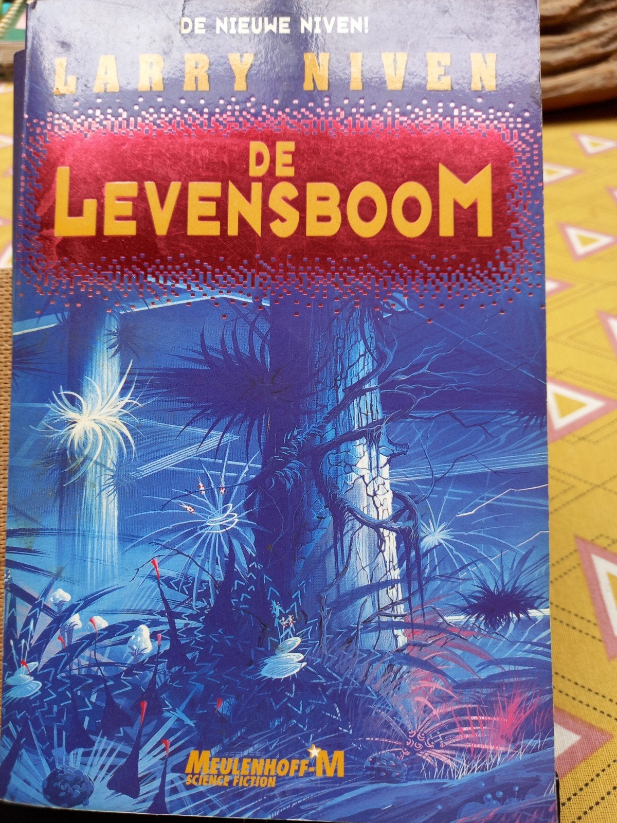 De Levensboom van Larry Niven., Boeken, Ophalen of Verzenden, Gelezen, Larry Niven