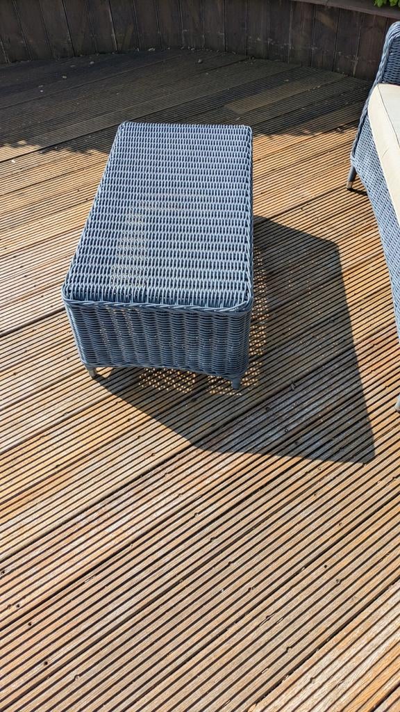 Kunststof tuinbank incl. kussen en bankje te gebruiken als t, Ophalen of Verzenden, Gebruikt