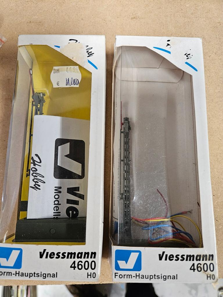 2x Viessmann Armsein 4600 (Nieuw en Gebruikt), Ophalen of Verzenden, Nieuw, Overige typen, Overige merken