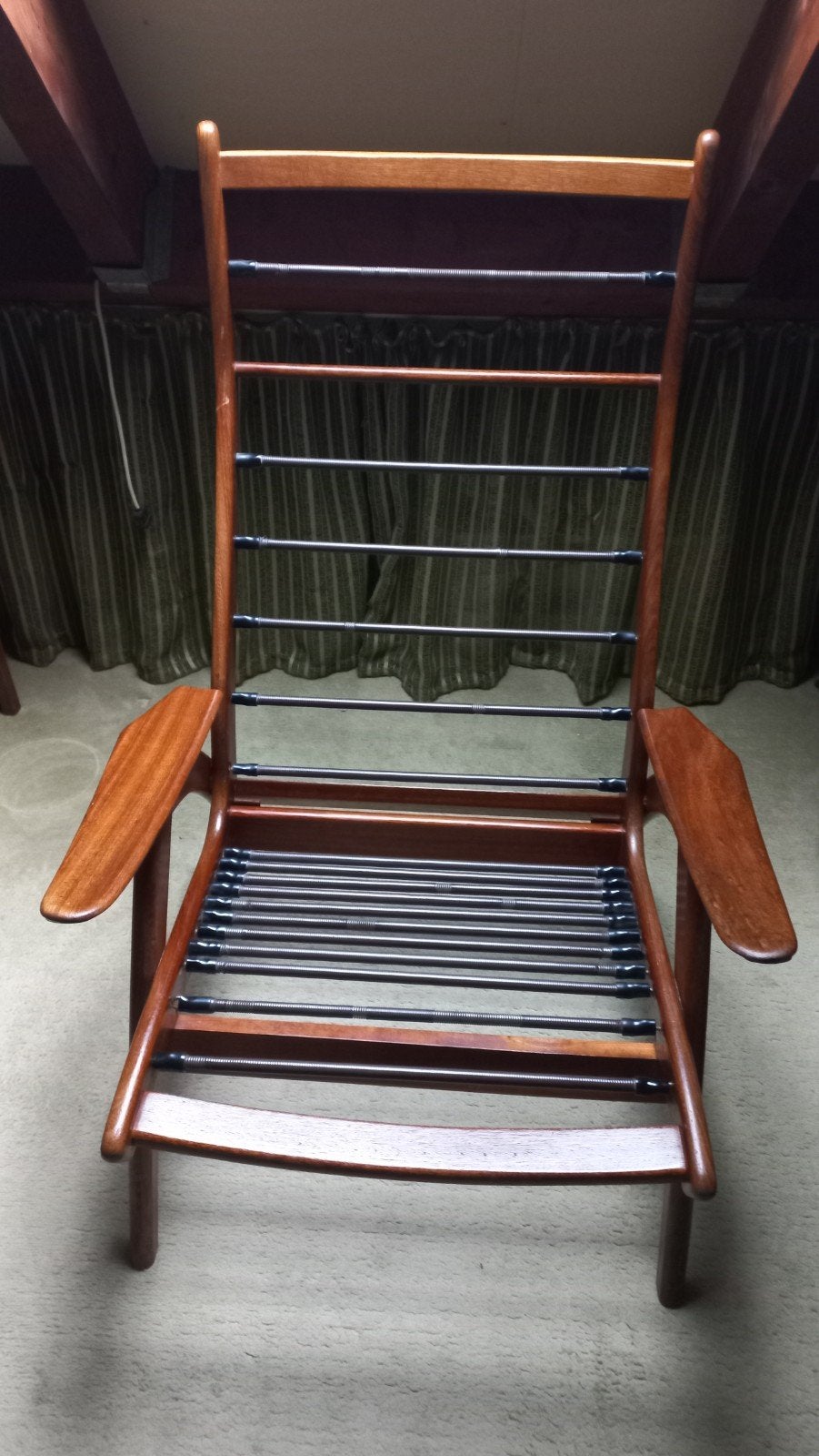 2 vintage design lounge stoelen,  c. 1960-1970, Ophalen, Gebruikt, Hout, Twee