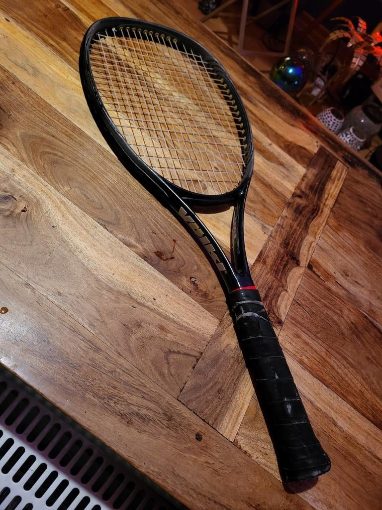 Völkl Hot Spot Tennisracket 300 gram L2, Sport en Fitness, Tennis, Gebruikt, Ophalen of Verzenden, Racket, L2