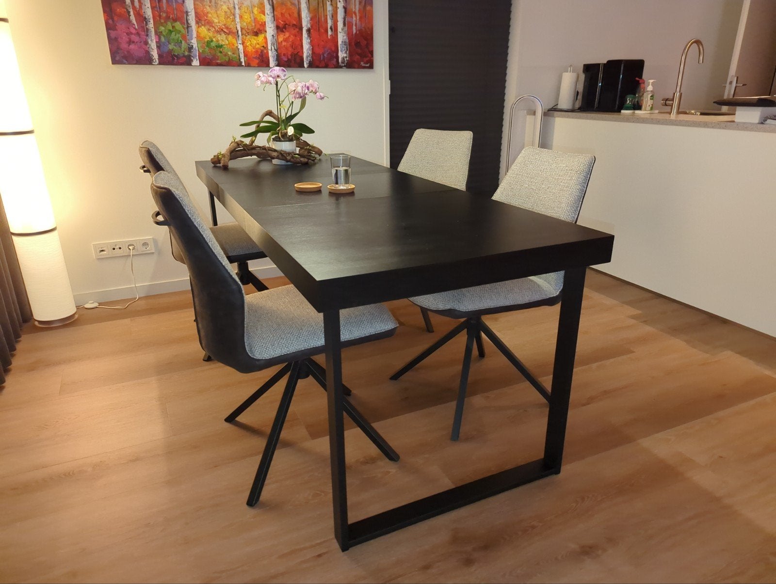 Vier Xooon Franky eetkamerstoelen met draaivoet, Huis en Inrichting, Zo goed als nieuw, Metaal, Vier, Grijs