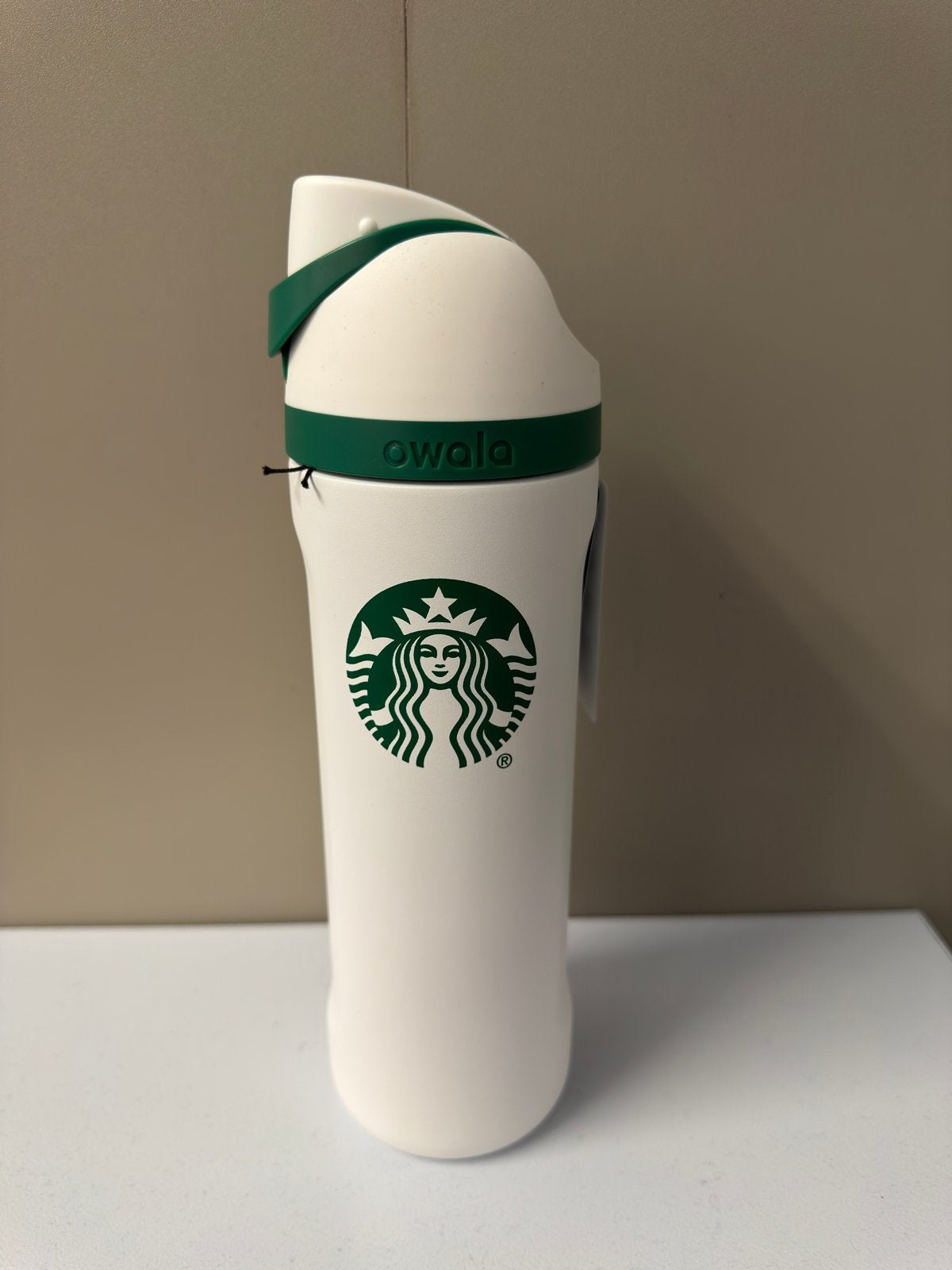 Owala drinkfles 710ml Starbucks Limited Edition, Ophalen of Verzenden, Nieuw, Wit, Kunststof