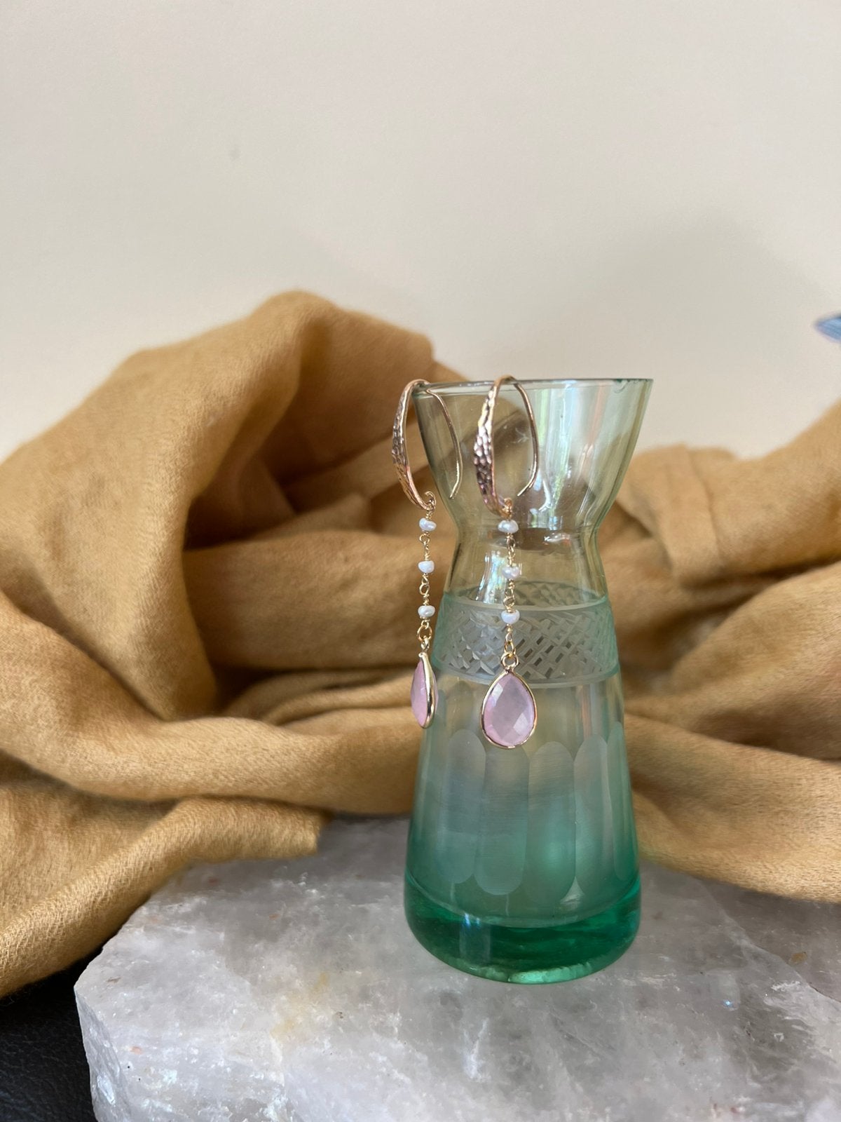 Rozenkwarts parel zoetwater beschermt liefde geluk passie, Sieraden, Tassen en Uiterlijk, Oorbellen, Hangers, Nieuw, Ophalen of Verzenden