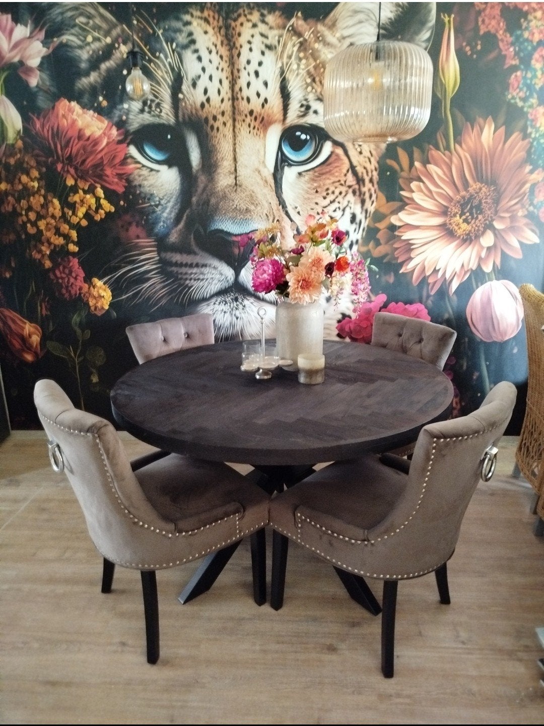 Eettafel mangohout zwart, Ophalen, Rond, Zo goed als nieuw, 100 tot 150 cm