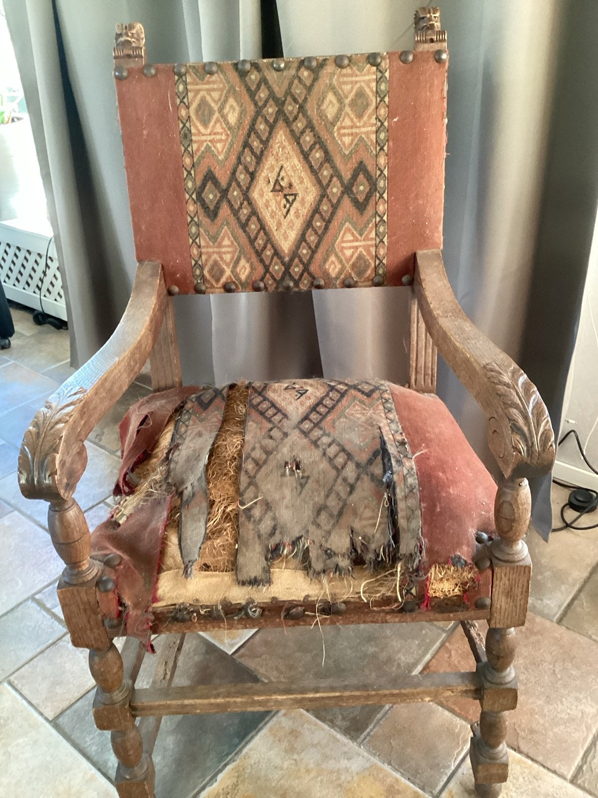Antieke stoel - Opknapper met karakter, Antiek en Kunst, Antiek | Meubels | Stoelen en Banken, Ophalen