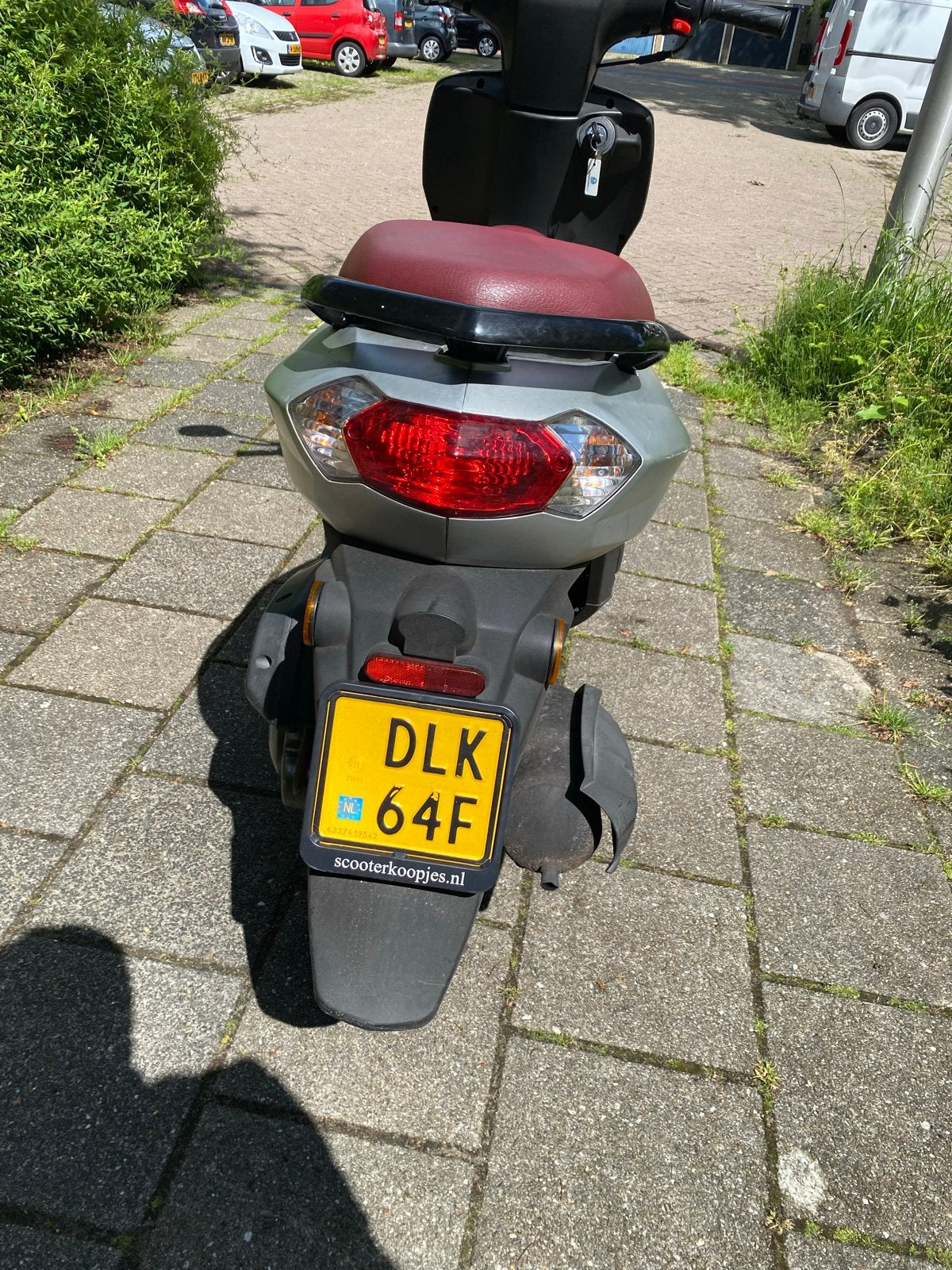 Peugeot Kisbee Scooter - Zilver, Ophalen, Overige modellen, Zo goed als nieuw, Benzine