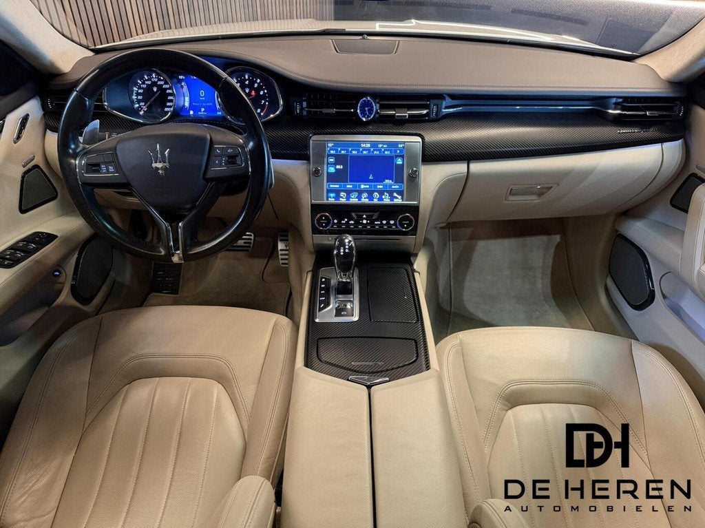 Maserati Quattroporte 3.8 GTS V8|Pano|Vossen|Maxton|B&W|22", Auto's, Maserati, Achterwielaandrijving, Gebruikt, Overige carrosserieën