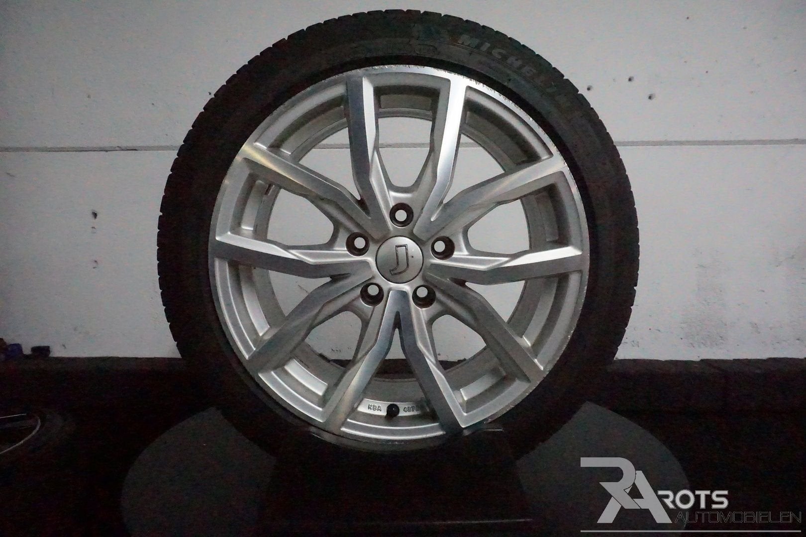 17 inch VELGEN VW Golf 5 6 7 Seat Leon  Audi A3 5X112 ET48, Gebruikt, -, -, Banden en Velgen