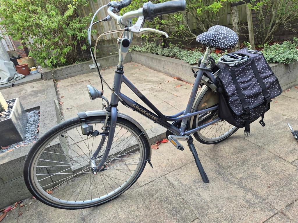 Gazelle damesfiets framemaat 54 met fietstas en slot, 53 tot 56 cm, Ophalen, Gebruikt, Gazelle
