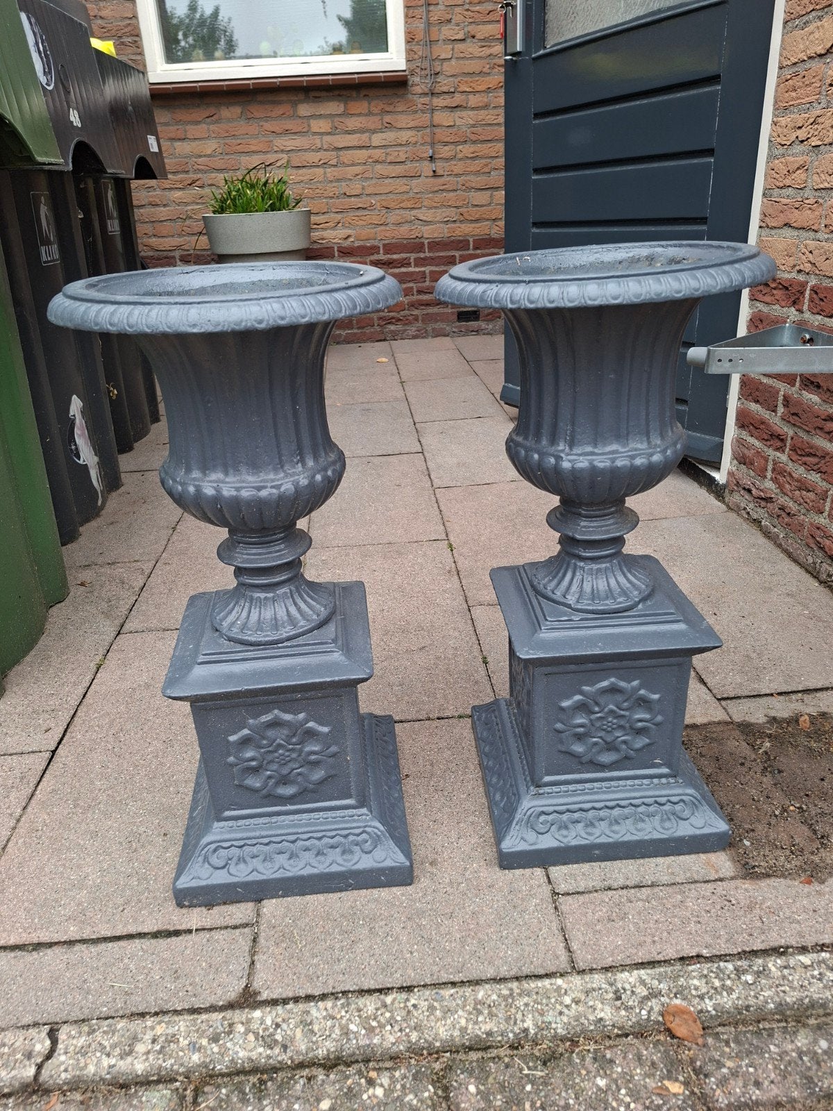 Brocante tuinvazen op sokkel., Tuin en Terras, Tuinvazen, Ophalen