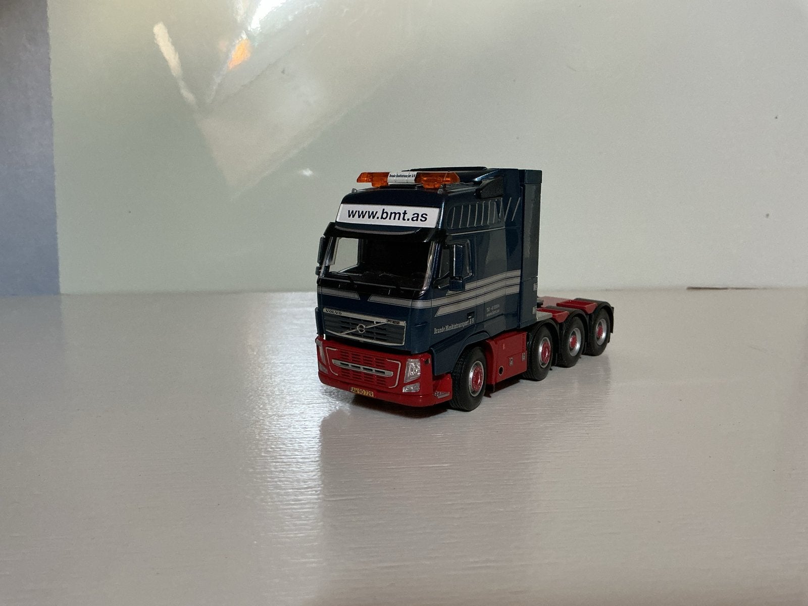 Tekno Volvo Brande D.K. ZGAN zonder doos, Ophalen of Verzenden, Zo goed als nieuw, Bus of Vrachtwagen, Tekno
