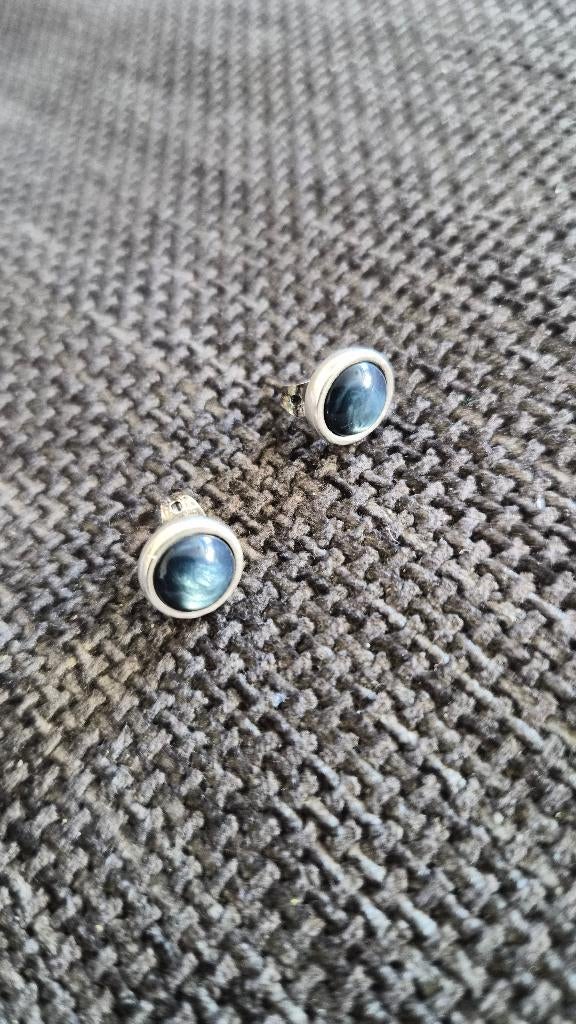 Qoss oorbellen zilver nieuw, Sieraden, Tassen en Uiterlijk, Oorbellen, Ophalen of Verzenden, Nieuw, Zilver, Zilver