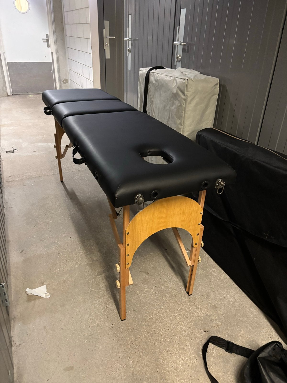 2 Houten Massagetafels met toebehoren (ook los te koop), Sport en Fitness, Massageproducten, Ophalen, Gebruikt, Massagetafel